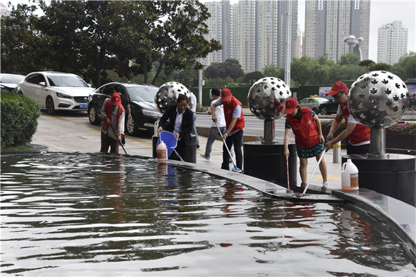 华体会网页版-华体会(中国)
联合商务区社区开展“清洁家园 美化社区”       主题志愿服务活动