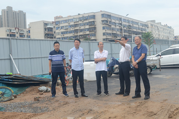 华体会网页版-华体会(中国)
党委书记秦广远调研西站路工程