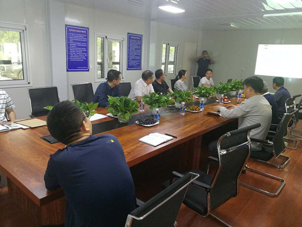 华体会网页版-华体会(中国)
领导现场调研丽水路道路工程